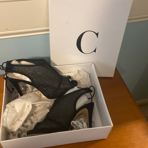 Caparros heels - Picture 1 of 4